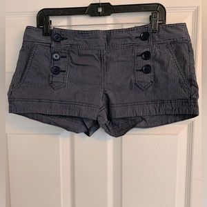 GUC Express sailor style shorts size 10